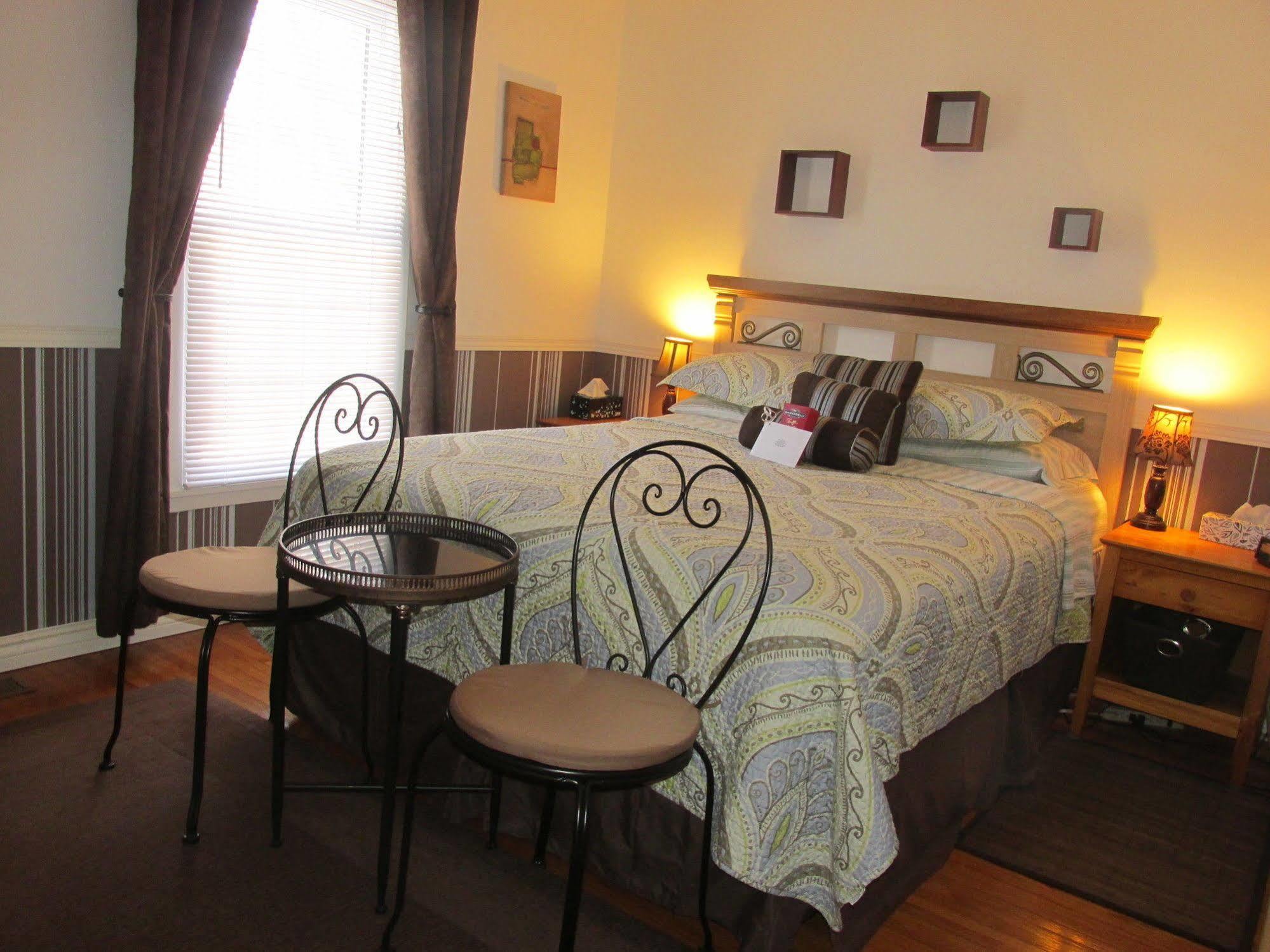 Cozy House B&B Niagara Falls Eksteriør billede